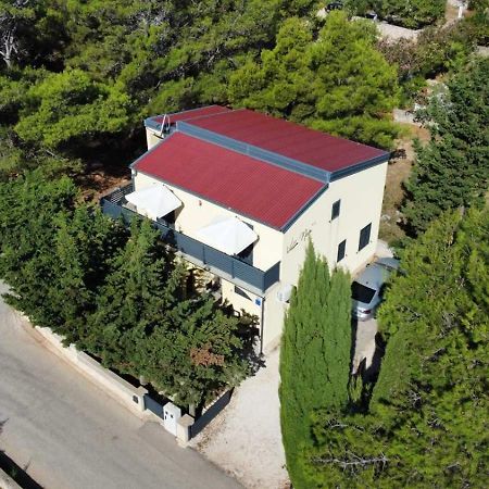 Villa Niva Vir Exteriör bild